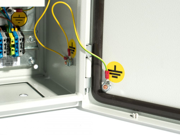 ИБП «Бастион» Skat SMART UPS-600 IP65 SNMP Wi-Fi ИБП «Бастион» Skat SMART UPS-600 IP65 SNMP Wi-Fi