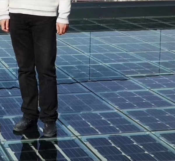 Солнечный модуль FSM 450 BIPV Солнечный модуль FSM 450 BIPV